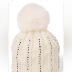 Pretty white Pom Pom winter hat with rhinestones